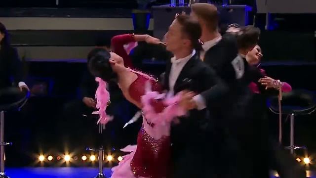 Ivan Varfolomeev - Valeria Remina RUS смотреть онлайн