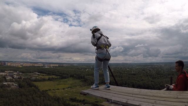 Прыжки с 88 метровой Трубы с командой RAPT - Карина 2 смотреть онлайн