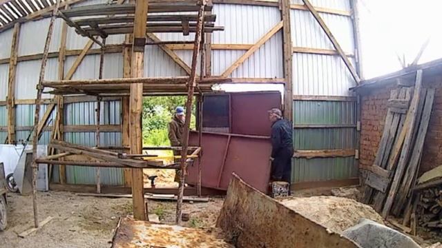 стройка мастерской ЯКовка. серия 2. установка ворот смотреть онлайн