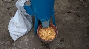 Лущилка для кукурузы своими руками.