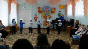 Танец моряков(старшая группа)