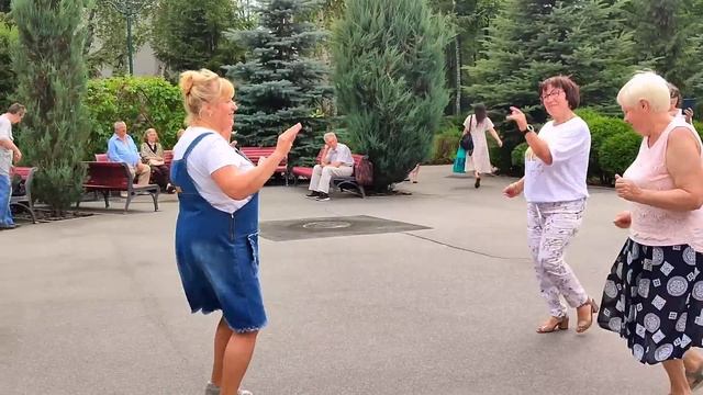 ДВА БИЛЕТА В ЭТО ЛЕТО! ИЮЛЬ 2023 ГОДА ТАНЦЫ ХАРЬКОВ УКРАИНА смотреть онлайн