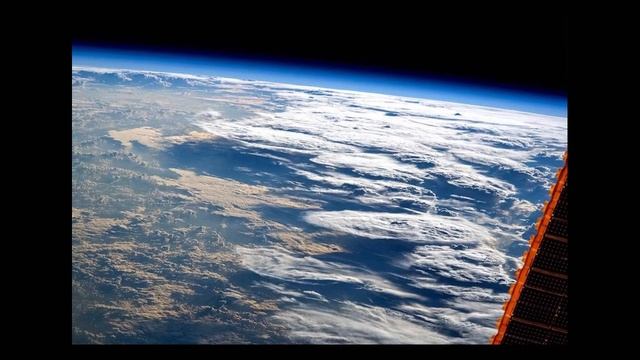 Очень Красивая Инструментальная Музыка! Earth From the Side! Земля в Иллюминаторе! :) смотреть онлайн