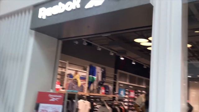 BURJUMAN CENTER MALL IN DUBAI|ONE OF THE OLDEST MALLS IN THE UAE смотреть онлайн