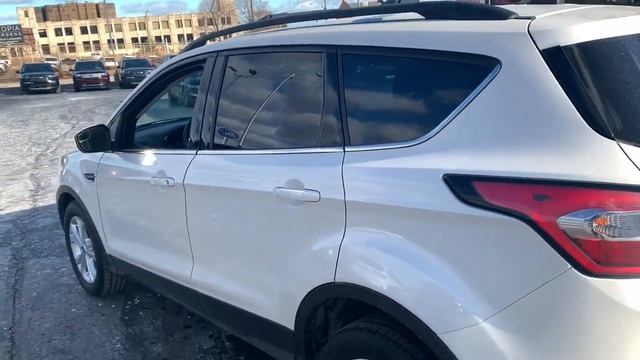 2018 Ford Escape SE MI Detroit, Southfield, Dearborn, Grosse Pointe, St. Clair Shores смотреть онлайн