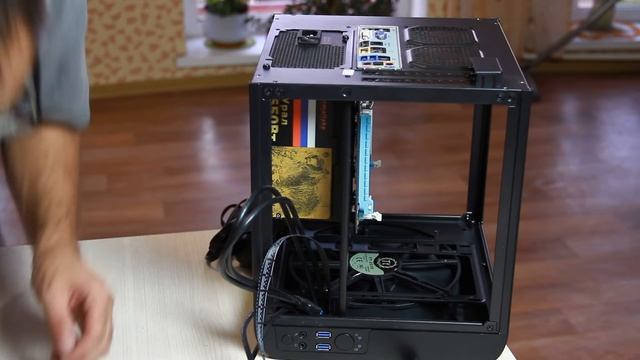Первое русское видео Mini-ITX корпуса Thermaltake Core V1 смотреть онлайн