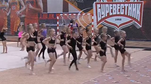 Победительница Олимпийских игр приехала в Ярославль с мастер-классами смотреть онлайн