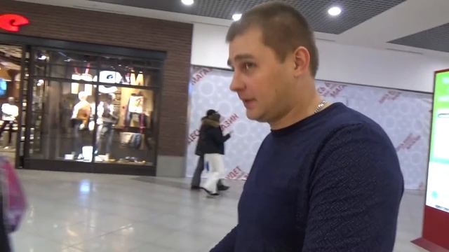 ВЛОГ Катаемся на автобусе по торговому центру Покупаем Леше весеннюю одежду смотреть онлайн