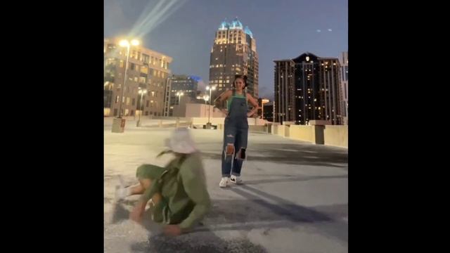 Alexis Lete - Tall & Beautiful fashion model | tall woman short man | tall girl short guy смотреть онлайн