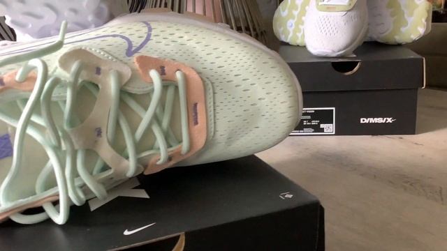 Nike React Vision "GUAVA ICE" - 2021 (Barrely Green/Crimson Tint/Purple Pulse/Ivory)(Col)(Part 276) смотреть онлайн