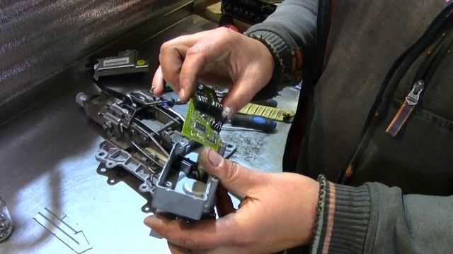 Блок ELV. Разборка и ремонт. смотреть онлайн