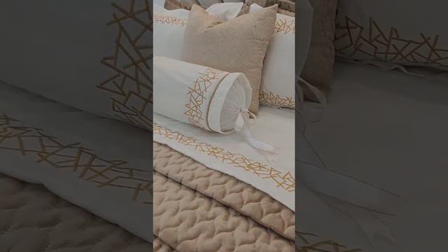 literie moderne :Couvre-lit royal beige смотреть онлайн
