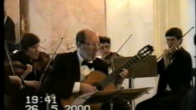 Гайдн. Концерт Ре мажор (квартет для лютни и струнных) (исп. А. Гарин и Cantus Firmus,дир.А.Хургин) смотреть онлайн