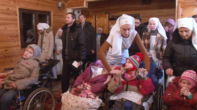 Песня «Матушка, Великая княгиня». Поет ансамбль сестер Свято-Елисаветинского монастыря смотреть онлайн