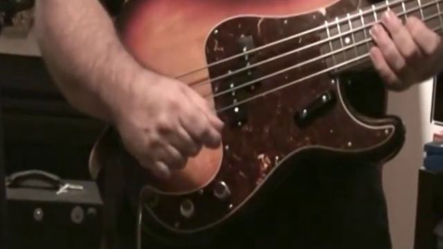 FENDER USA AMERICAN 2010, P BASS смотреть онлайн