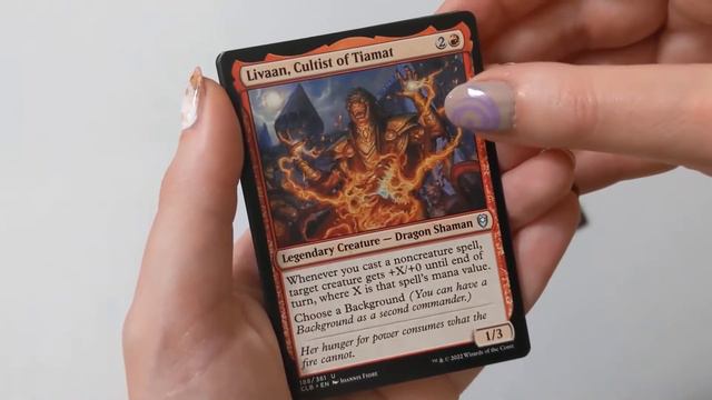 Unboxing a Commander Legends Battle For Baldur's Gate Bundle смотреть онлайн