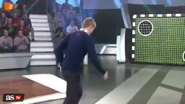 Funny Toni Kroos (spanish comments) смотреть онлайн