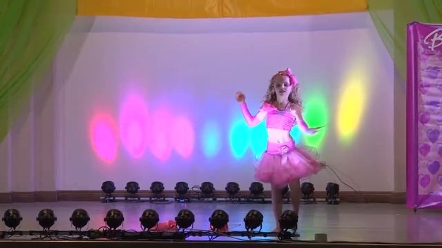 Соловьева Арина, Студия восточного танца "Мирабель" смотреть онлайн