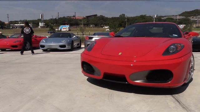 Epic Ferrari LaFerrari Aperta, Enzo, F12 TDF, 430 Scuderia, Dino - Ferrari likes me! смотреть онлайн