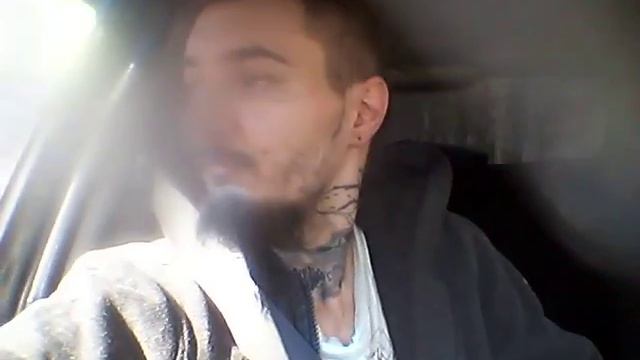 Заплели дреды водителю такси, едем помочь маме смотреть онлайн