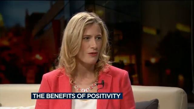 Doctor talks about benefits of positive thinking смотреть онлайн