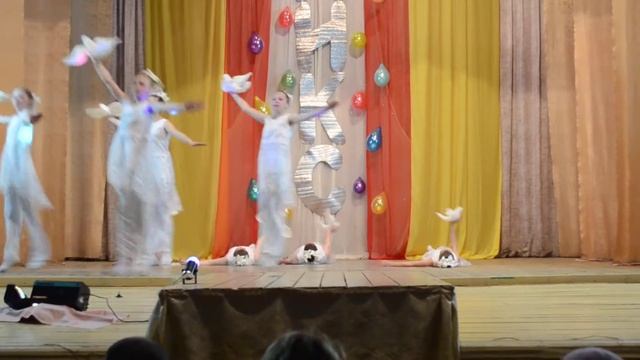 Глазовский район Понинский Дом культуры детская хореографическая студия МИКС танец Глядя в небеса смотреть онлайн