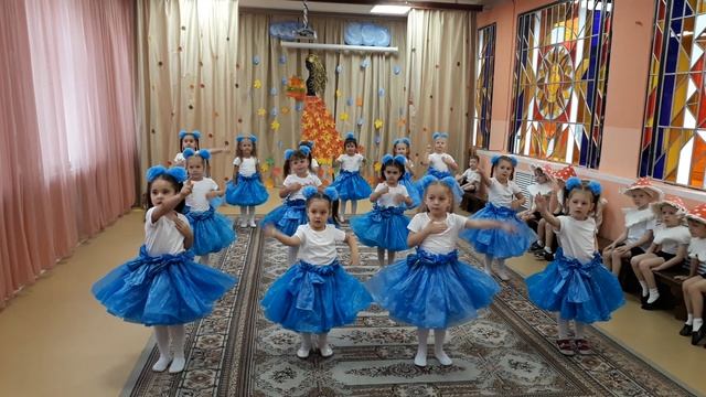 Танец "Капельки" смотреть онлайн