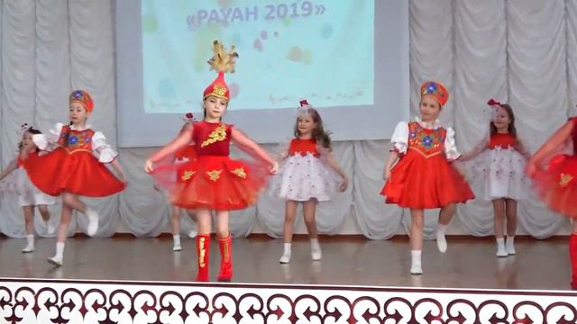 Сборник замечательных весенних танцев к празднику 8 марта🌷 Утренник 8 марта в детском саду смотреть онлайн