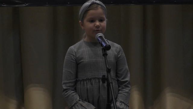 Глазунова Светлана, М. Бородицкая, "Убежало молоко" смотреть онлайн