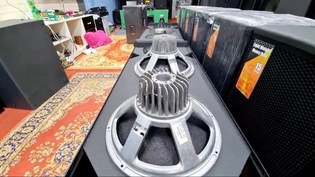 Loa Jbl MRX 525 Cu To. 515. Bộ Hát 33tr . Loa Motivity MTV15 смотреть онлайн