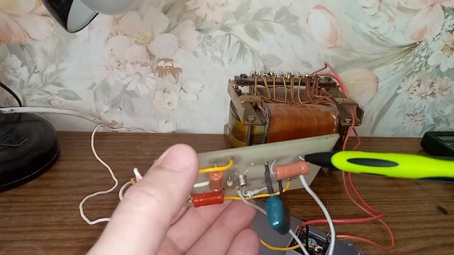 зарядное устройство для акб автомобиля.с вытравленной платой. смотреть онлайн