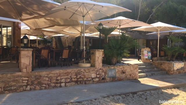 Каталог пляжей Майорки, пляж Кала Сантаний / Playa Cala Santanyi, Mallorca смотреть онлайн