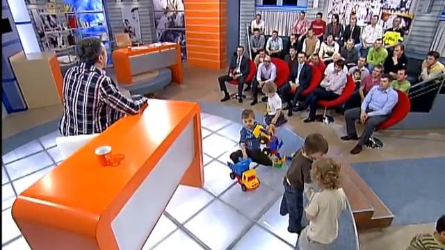 Должен ли папа быть строгим в воспитании ребёнка? - Доктор Комаровский смотреть онлайн