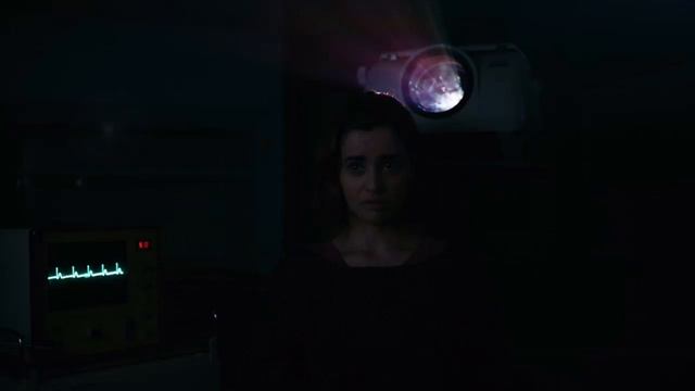Erica - Начало скучной игры смотреть онлайн