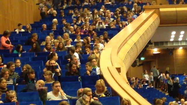 Государственный кремлевский дворец Обзор зала от сцены смотреть онлайн