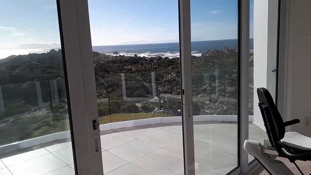 Villa Luxe Bord de mer Vue Panoramique 360° смотреть онлайн