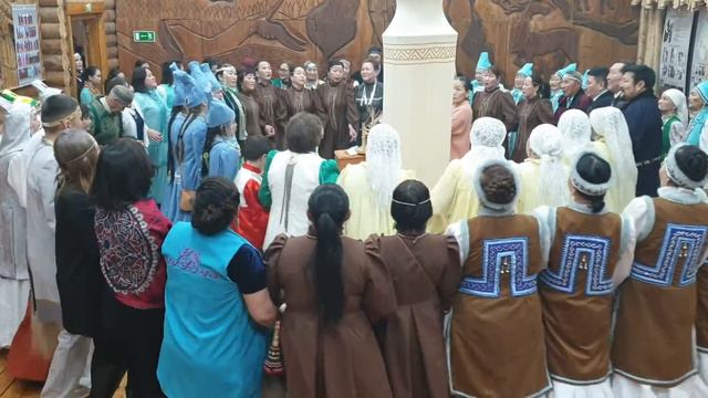Кыыл Уолун 120 сылыгар Ытык Бэлиэ айанын оһуокайа. смотреть онлайн