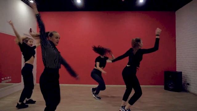 WAACKING DANCE BY EVGENIA SHERBININA | GOOD FOOT DANCE STUDIO