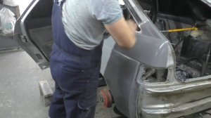 Замена заднего крыла ВАЗ 21112 с применением кузовного клея!