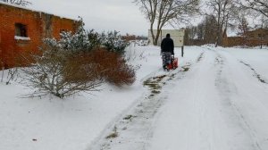 First start of the snow blower Husqvarna ST124