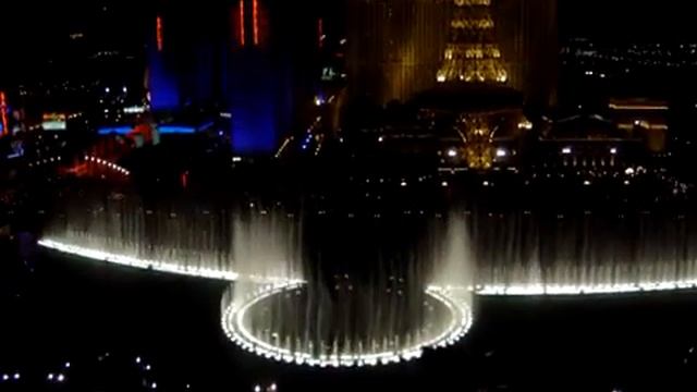 Лас Вегас ночное шоу фонтанов смотреть онлайн
