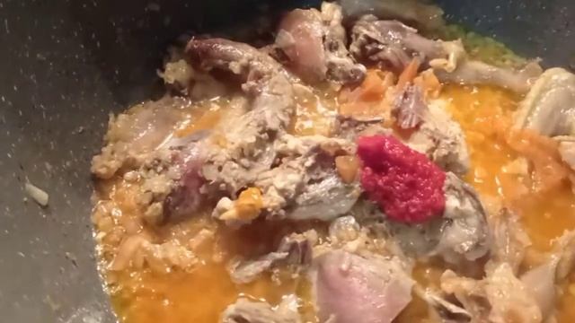 Соус с Курицей и картошкой. Dadlı kənd toyuğundan Toyuq Sousu resepti. смотреть онлайн