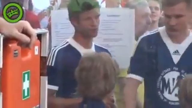 Франк Рибери попросил заменить мальчика смотреть онлайн