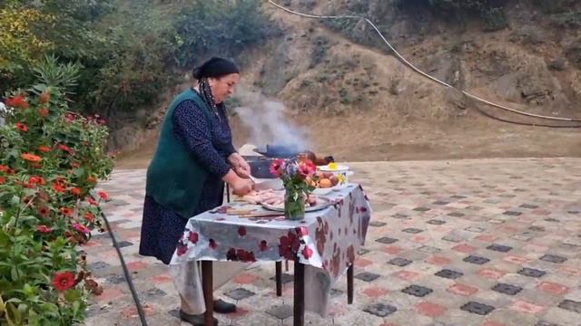 Курица с каштанами Азербайджанская Кухня Деревенская Кухня Рецепты смотреть онлайн