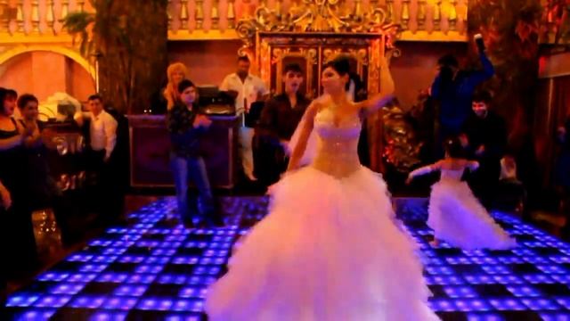 Самый Лучший свадебный танец смотреть онлайн