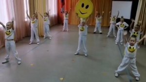 Танец "Смайлики" подготовительная группа "Жемчужинки"