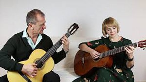 Песня о Москве от гитарного дуэта. "Александра" Не сразу все устроилось, Москва не сразу строилась.