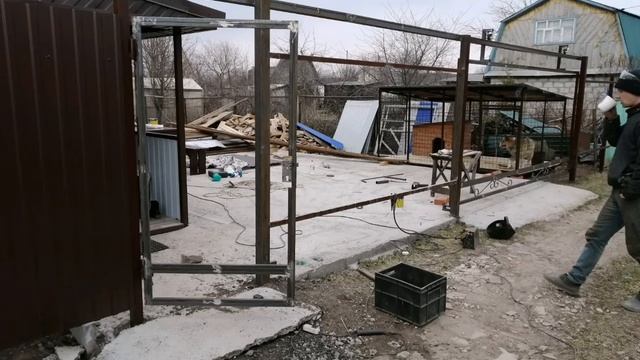 Забор из профнастила своими руками, за один день. смотреть онлайн