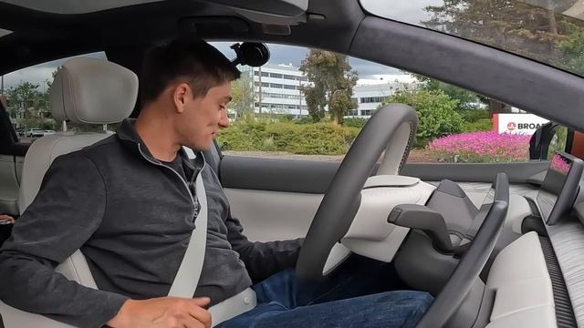 The Electric Nio ET7 – First Test In America!