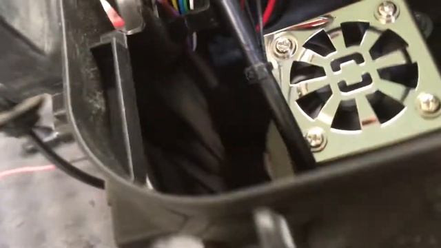 Audi Q3 ремонт фар замена линз диодные линзы тюнинг фар смотреть онлайн